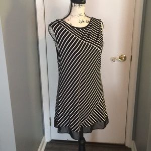 White House Black Market Tunic Tank